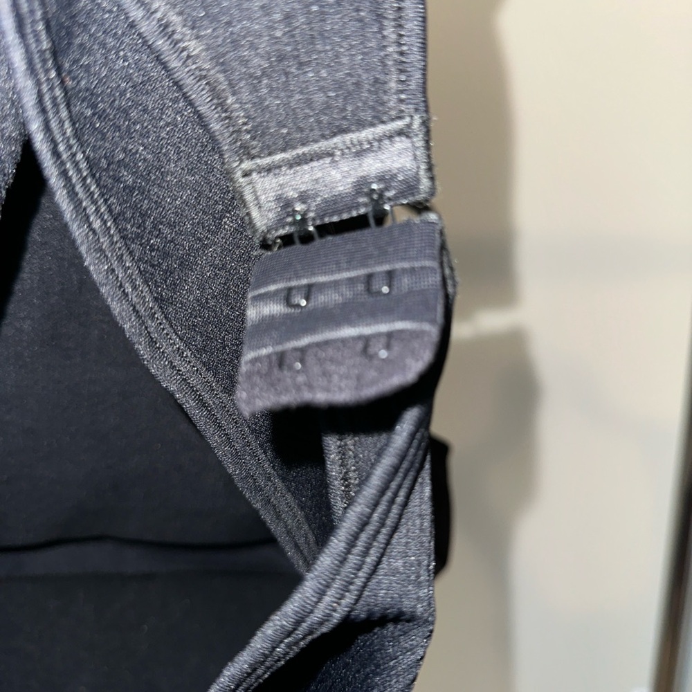 Black Ribbed bodysuit - Picture 4 of 4